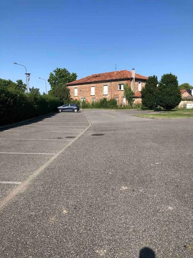 Le Fitness & Business Studio - Airbus -Piscine Spa Tolosa 0*,  Francia